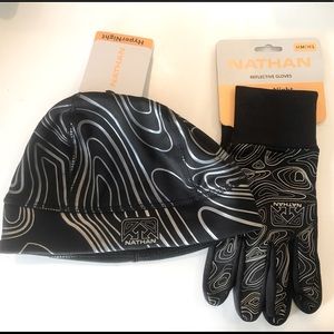 Nathan Hypernight Reflective gloves and hat